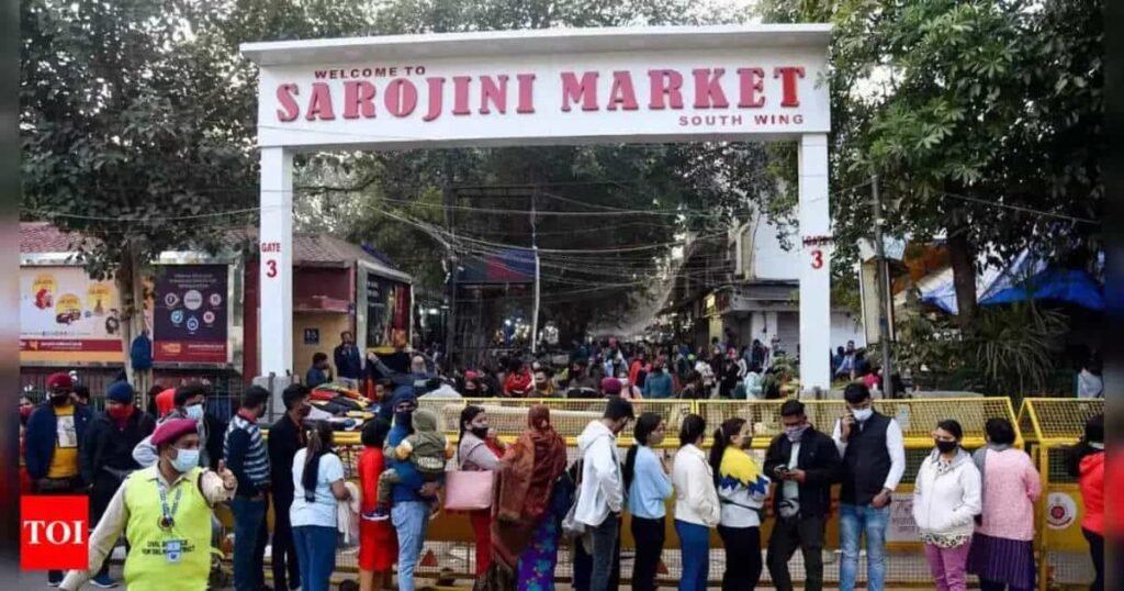 sarojni market