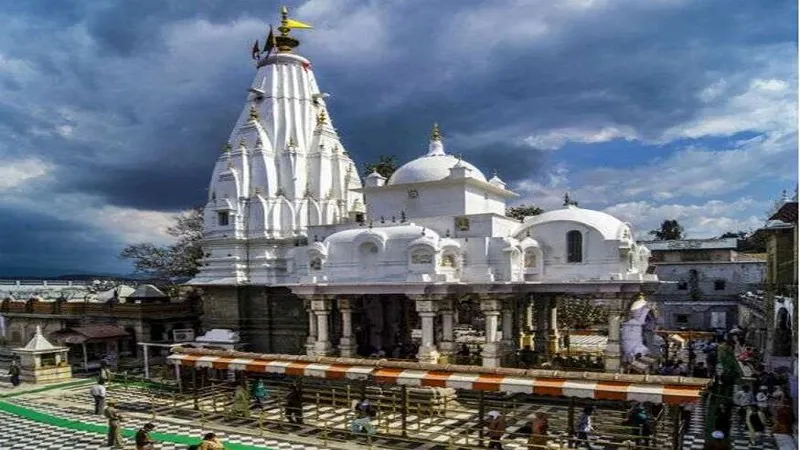 शारदीय नवरात्रि में माँ दुर्गा के 9 प्रमुख स्थल, जहाँ इस नवरात्री करें दर्शन